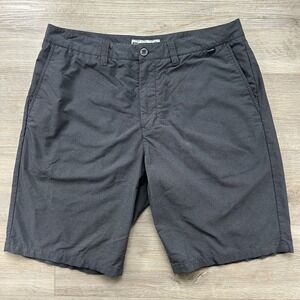 Travis Mathew Wanderlust Shorts Men's 36 Gray Golf Performance Stretch Logo